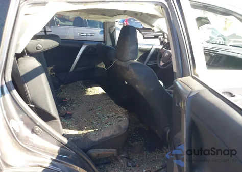 2017 Toyota Rav4 Le z USA, uszkodzony, nr VIN JTMBFREV1HJ702026